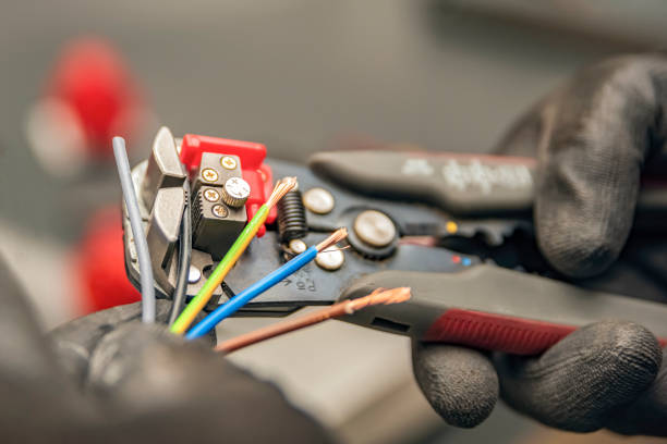 Best Circuit Breaker Repair  in Somerset, OH